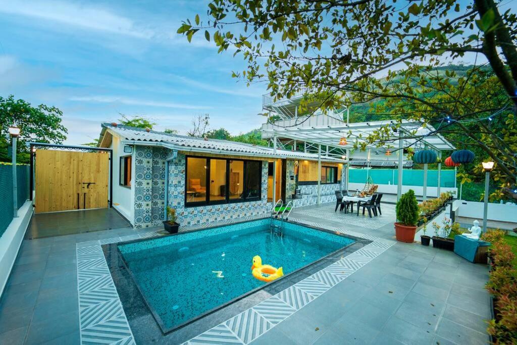 Spicy Mango Lakeside Abode - Luxurious Villa In Pawana לונבלה מראה חיצוני תמונה