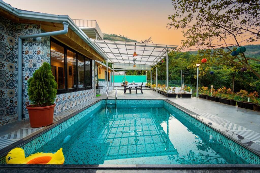 Spicy Mango Lakeside Abode - Luxurious Villa In Pawana לונבלה מראה חיצוני תמונה